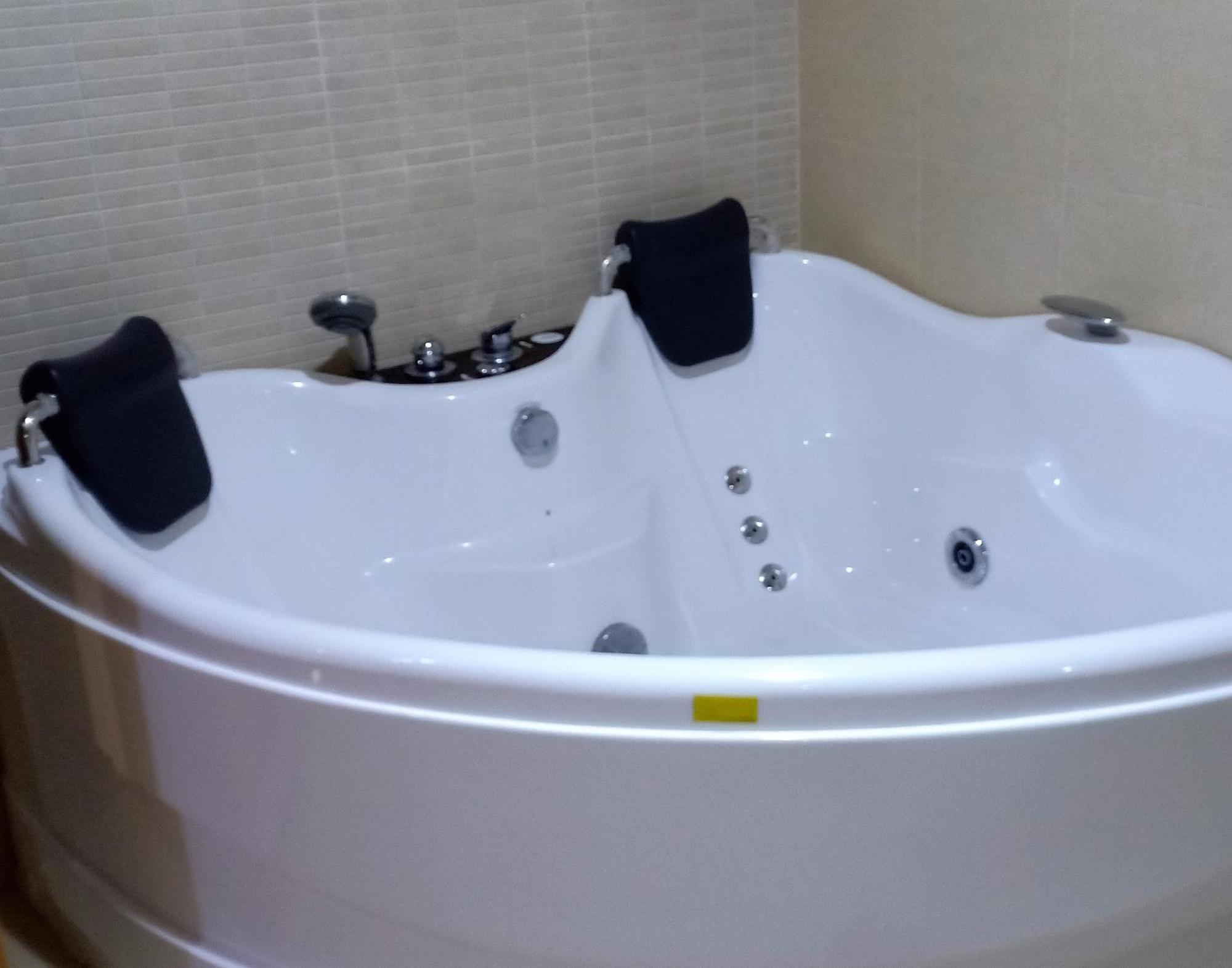 Hotel Amsterdam Rouiba 외부 사진